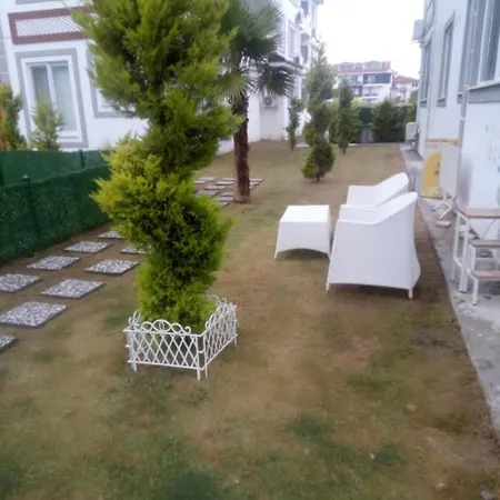 Mirsah Garden Lejlighed